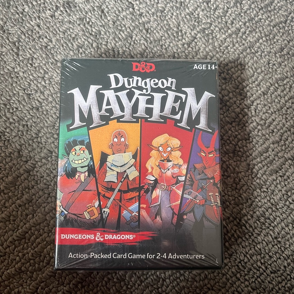 Dungeons & Dragons Dungeon Mayhem Action Packed Card Game Adventurer D&D RPG NEW